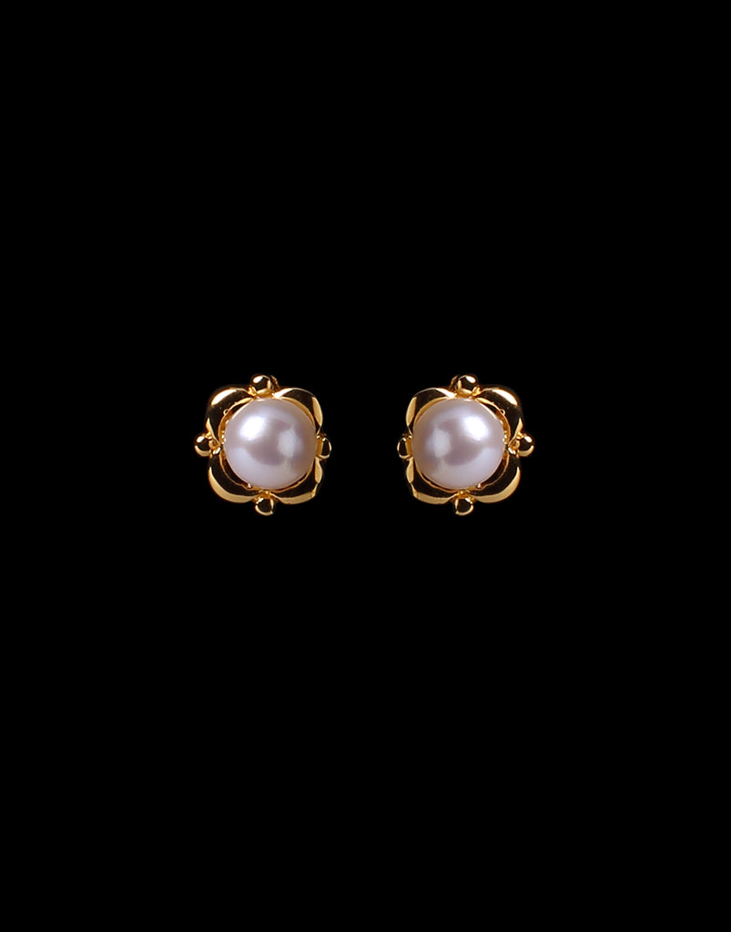 Single pearl silver stud earrings | Camillette | | Simons